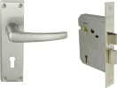 Contract Entrance Handle & 3 Lever Lock Kit - BN