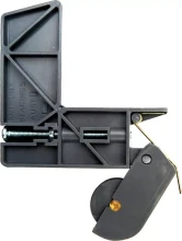 Adjustable Screen Door Cornerstake